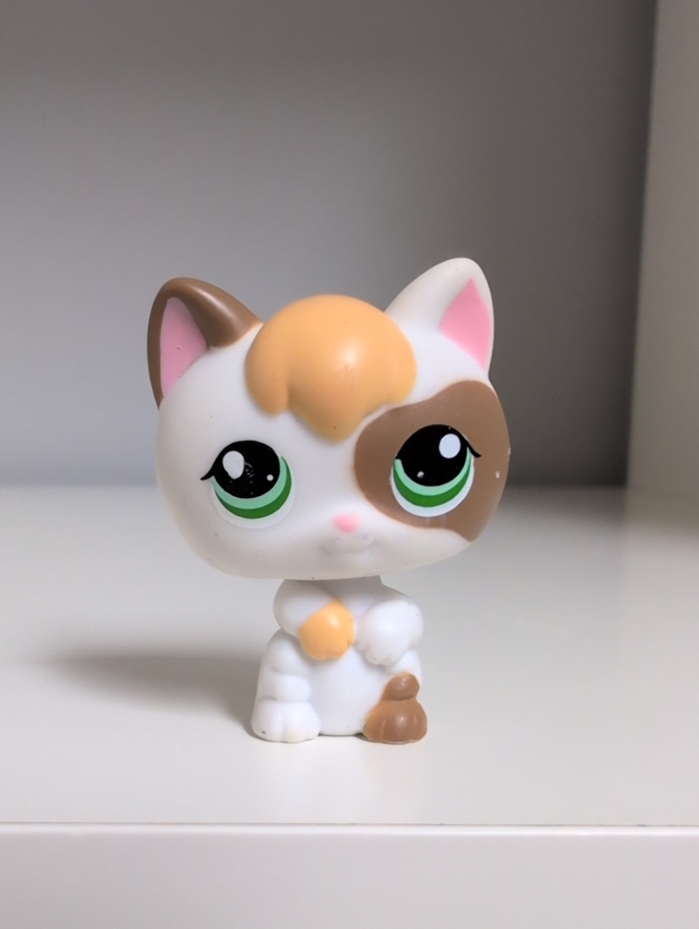 Littlest Pet Shop #1461 Authentic Hasbro Calico Cat Collectible Figure LPS